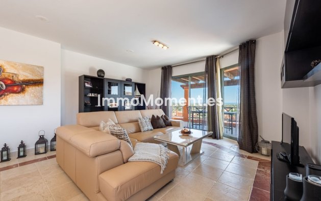 Wiederverkauf - Wohnung - Estepona  - Atalaya