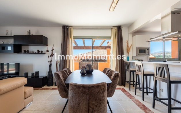 Wiederverkauf - Wohnung - Estepona  - Atalaya