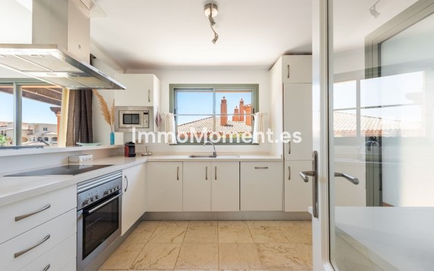 Wiederverkauf - Wohnung - Estepona  - Atalaya