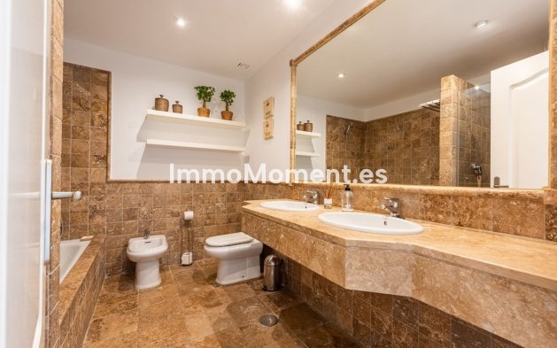 Wiederverkauf - Wohnung - Estepona  - Atalaya