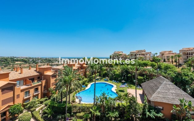 Wiederverkauf - Wohnung - Estepona  - Atalaya