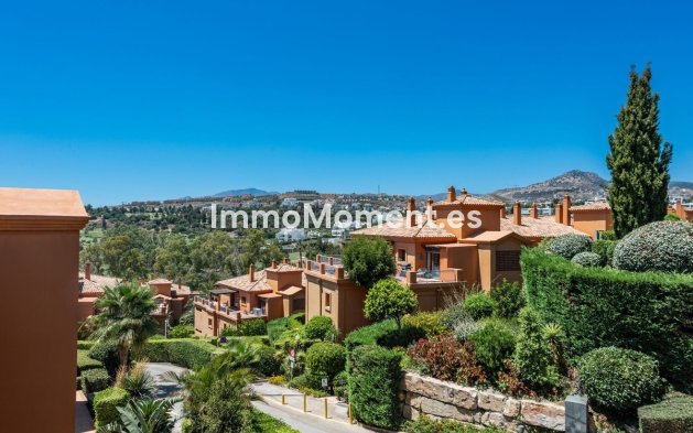 Wiederverkauf - Wohnung - Estepona  - Atalaya