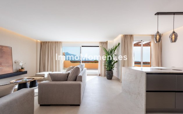 Wiederverkauf - Wohnung - Estepona  - Atalaya