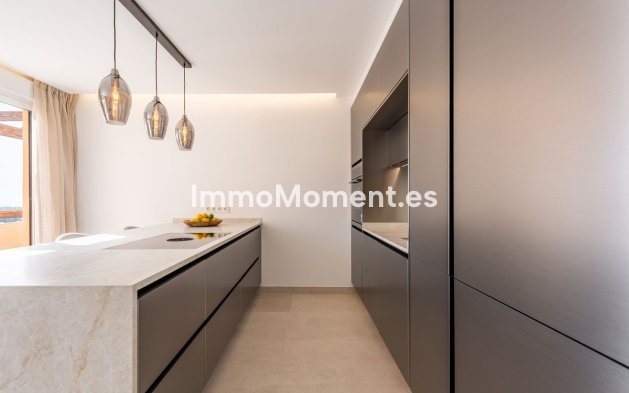 Wiederverkauf - Wohnung - Estepona  - Atalaya