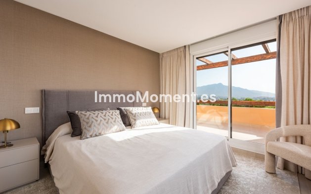 Wiederverkauf - Wohnung - Estepona  - Atalaya