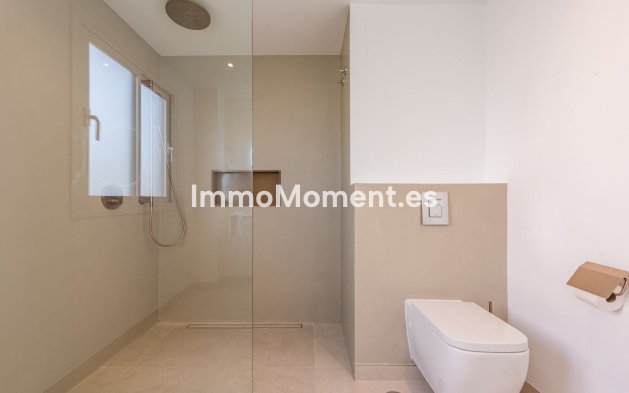 Wiederverkauf - Wohnung - Estepona  - Atalaya