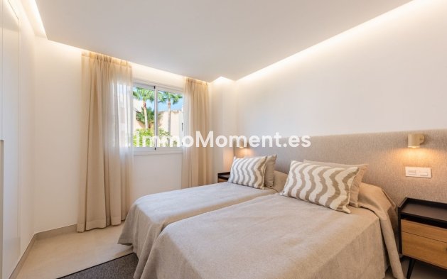 Wiederverkauf - Wohnung - Estepona  - Atalaya