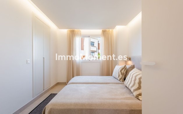Wiederverkauf - Wohnung - Estepona  - Atalaya