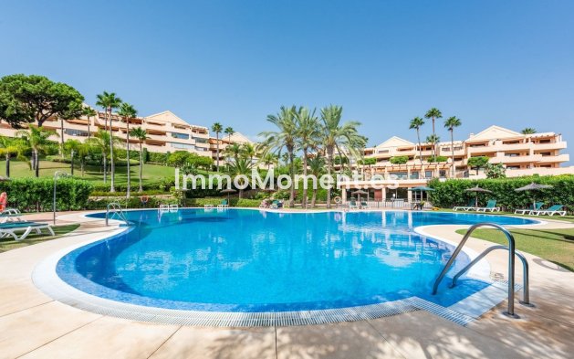 Wiederverkauf - Wohnung - Estepona  - Atalaya