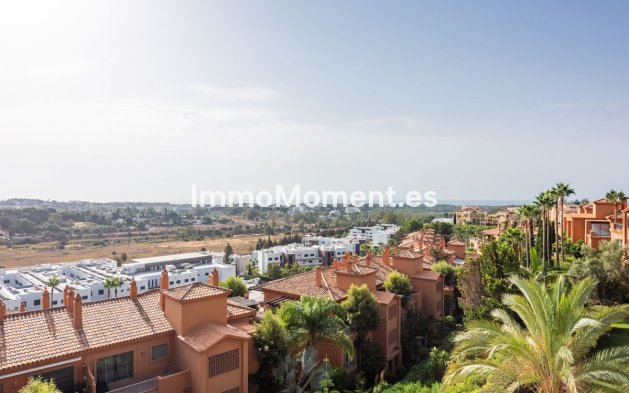 Wiederverkauf - Wohnung - Estepona  - Atalaya