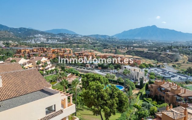 Wiederverkauf - Wohnung - Estepona  - Atalaya