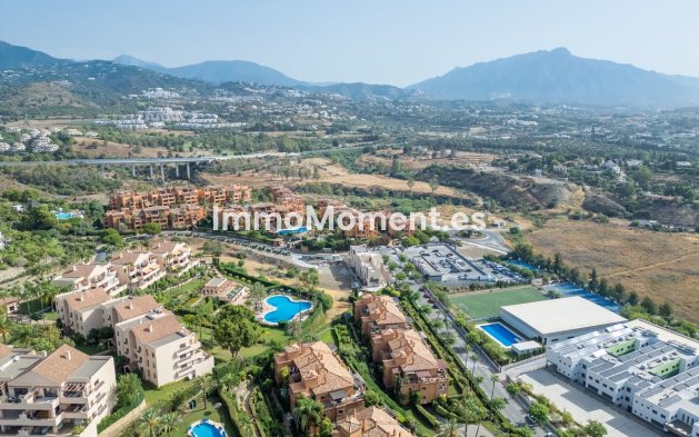 Wiederverkauf - Wohnung - Estepona  - Atalaya