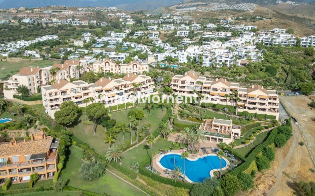 Wiederverkauf - Wohnung - Estepona  - Atalaya
