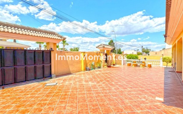 Wiederverkauf - Freistehende Villa - Torrevieja - Torrevieja Centro