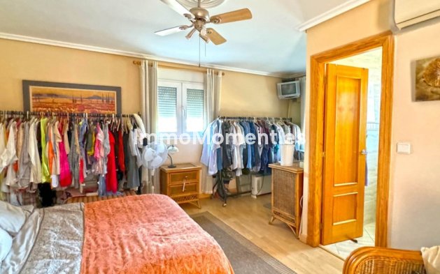 Wiederverkauf - Freistehende Villa - Torrevieja - Torrevieja Centro