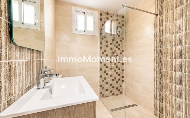 Resale - Apartment - Mijas Costa - Calahonda