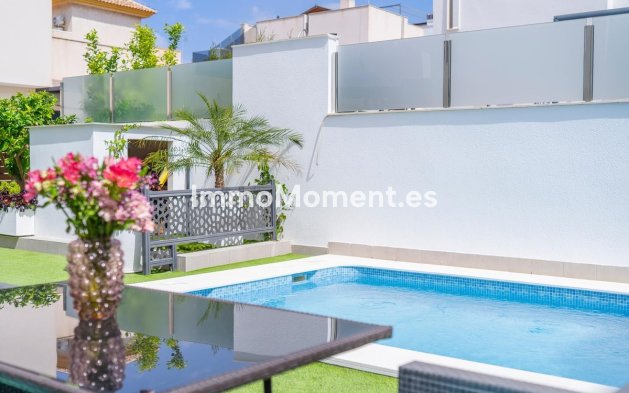 Resale - Detached villa - Torrevieja - Torrevieja Centro