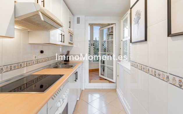 Wiederverkauf - Wohnung - Marbella - Nueva Andalucía