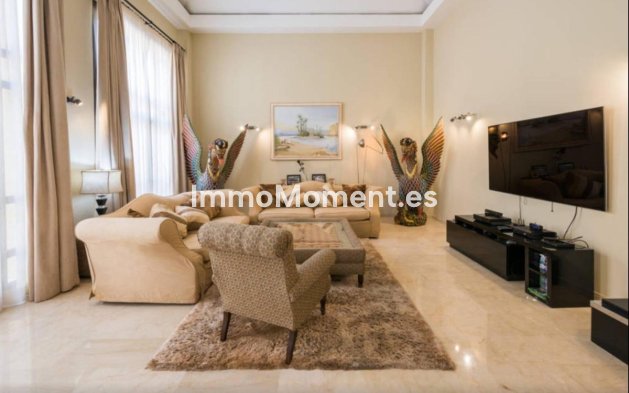 Reventa - Villa independiente - Puerto Banús