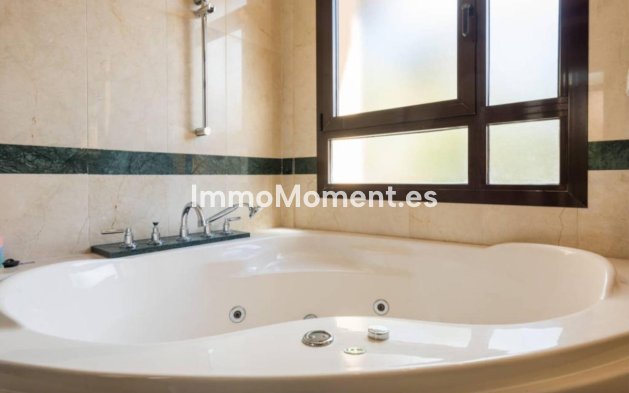 Reventa - Villa independiente - Puerto Banús