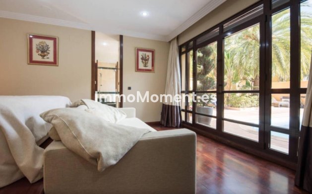 Reventa - Villa independiente - Puerto Banús