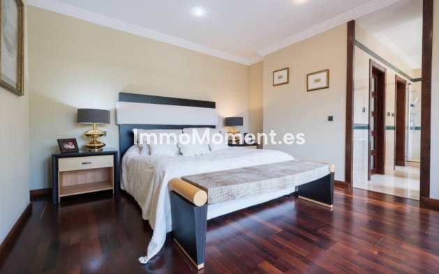 Reventa - Villa independiente - Puerto Banús