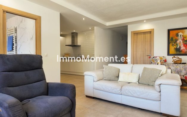 Bestaande woning - Vrijstaande villa - Binnenland  - Alhaurín el Grande Centro