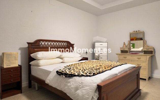 Bestaande woning - Vrijstaande villa - Binnenland  - Alhaurín el Grande Centro