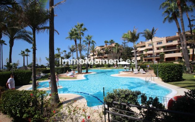 Reventa - Apartamento - Estepona  - Costalita