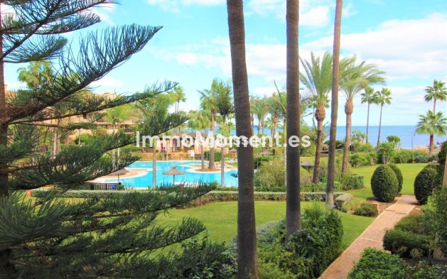Reventa - Apartamento - Estepona  - Costalita