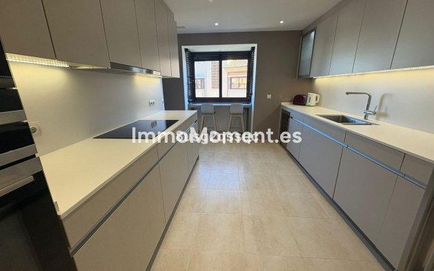 Reventa - Apartamento - Estepona  - Costalita
