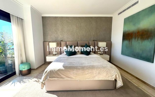 Reventa - Apartamento - Estepona  - Costalita
