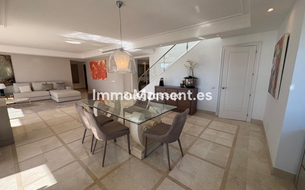 Reventa - Apartamento - Estepona  - Costalita