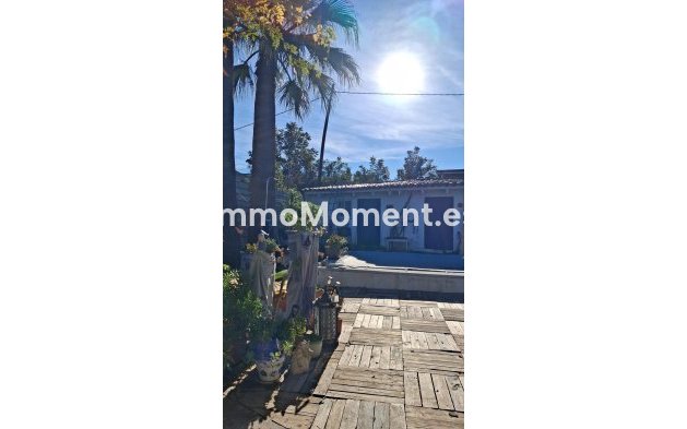Resale - Country house - Inland  - Coín