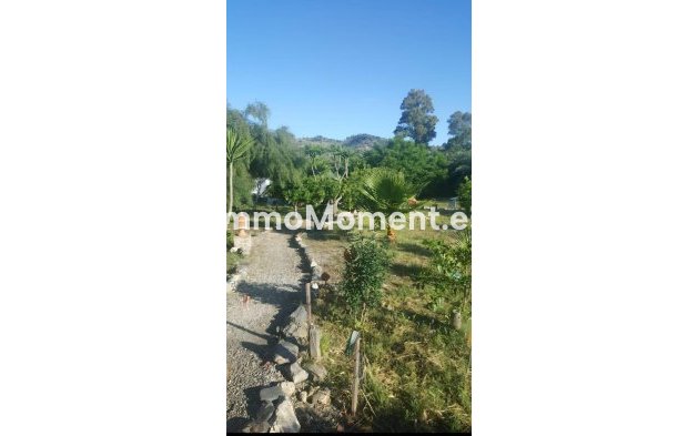 Resale - Country house - Inland  - Coín