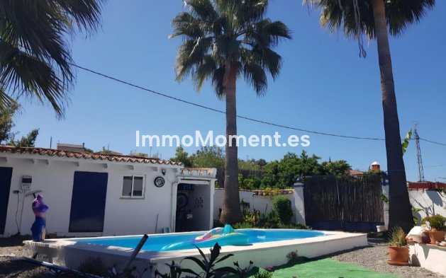 Resale - Country house - Inland  - Coín