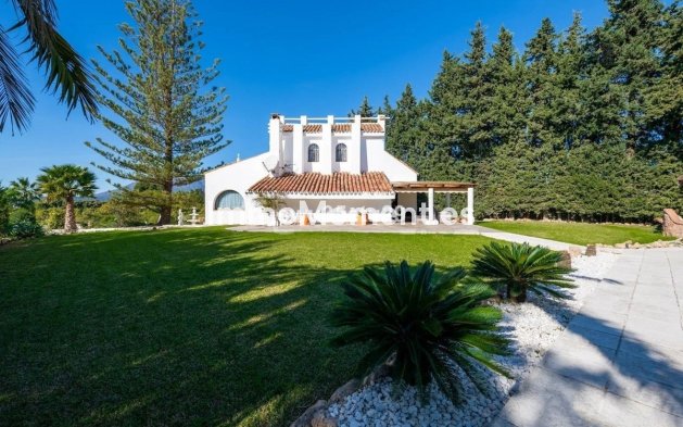 Bestaande woning - Perceel - Estepona  - Estepona Centro