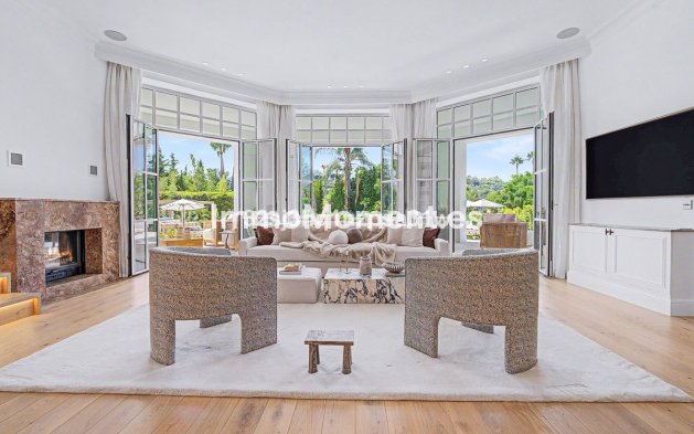 Wiederverkauf - Freistehende Villa - Marbella - Nueva Andalucía
