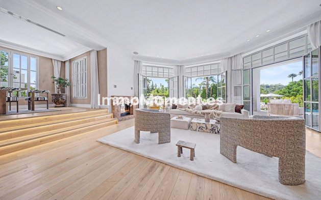 Wiederverkauf - Freistehende Villa - Marbella - Nueva Andalucía