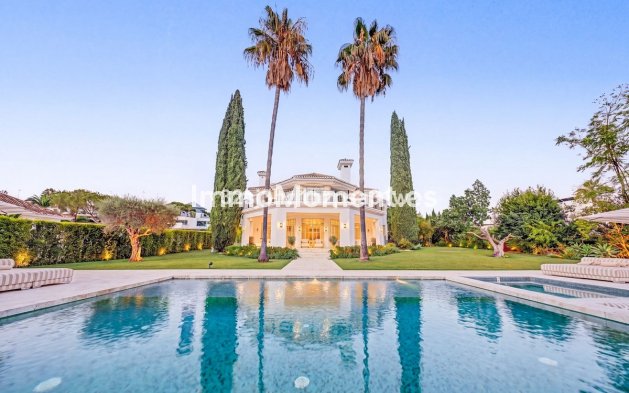 Wiederverkauf - Freistehende Villa - Marbella - Nueva Andalucía