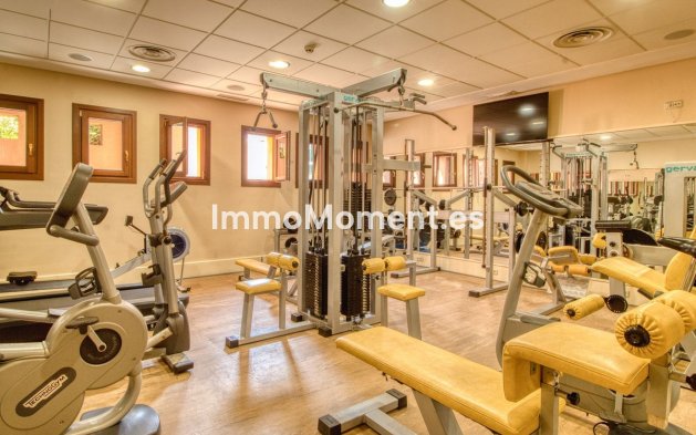 Wiederverkauf - Wohnung - Estepona  - Estepona Centro
