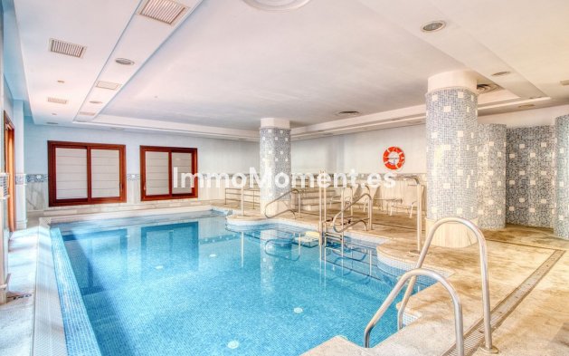 Wiederverkauf - Wohnung - Estepona  - Estepona Centro