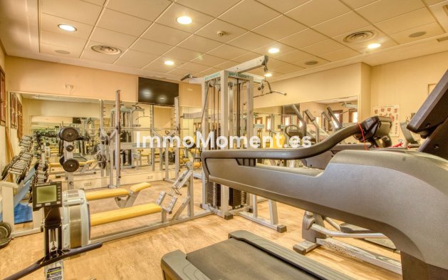 Wiederverkauf - Wohnung - Estepona  - Estepona Centro