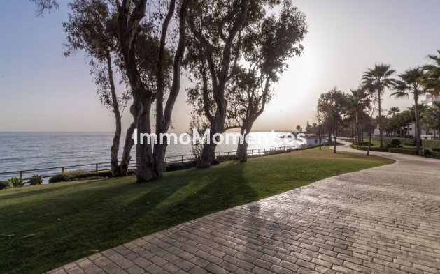 Wiederverkauf - Wohnung - Estepona  - Estepona Centro