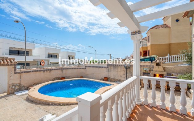 Wiederverkauf - Freistehende Villa - Orihuela - El Galan