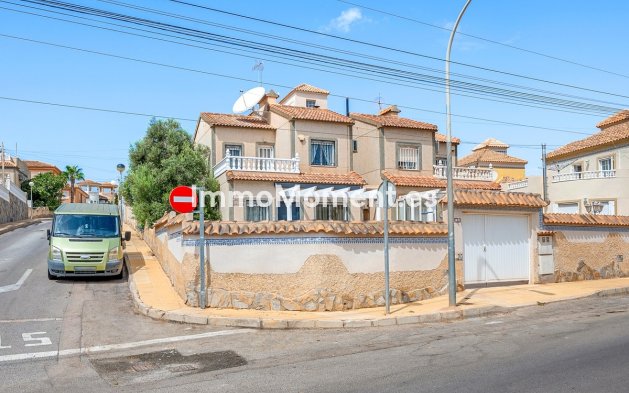 Wiederverkauf - Freistehende Villa - Orihuela - El Galan