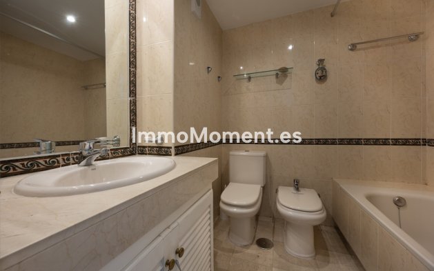 Revente - Appartement - Marbella - Nueva Andalucía