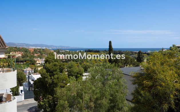 Revente - Appartement - Marbella - Nueva Andalucía