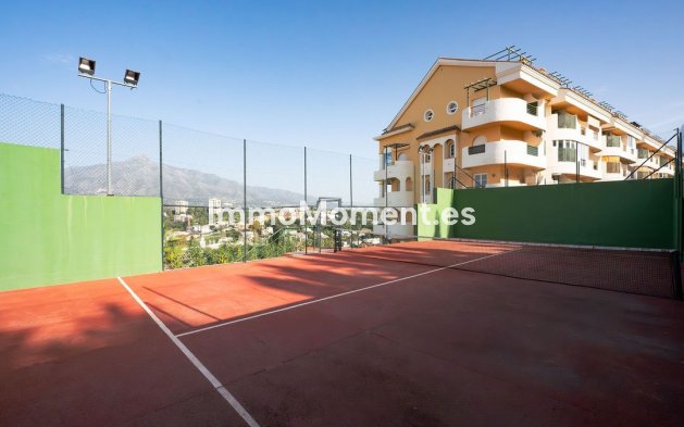 Revente - Appartement - Marbella - Nueva Andalucía