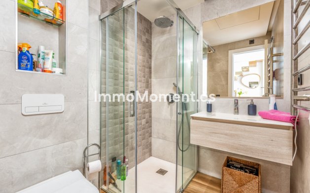 Wiederverkauf - Wohnung - Estepona  - Estepona Centro